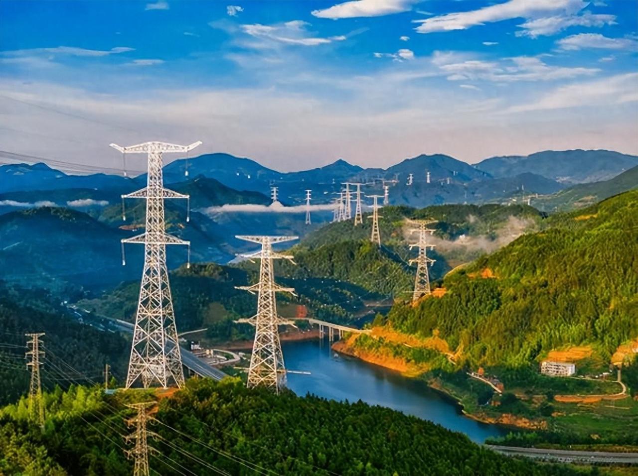 中国，将成为全球，乃至人类历史上，第一个“电力王国。” 这句话听上去像是一种