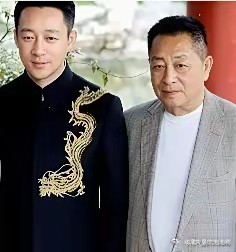 汪老爹一个基因锁死了战兰的上限啊[捂脸哭]汪小菲嘶声力竭吼:我姓汪，不姓张！小