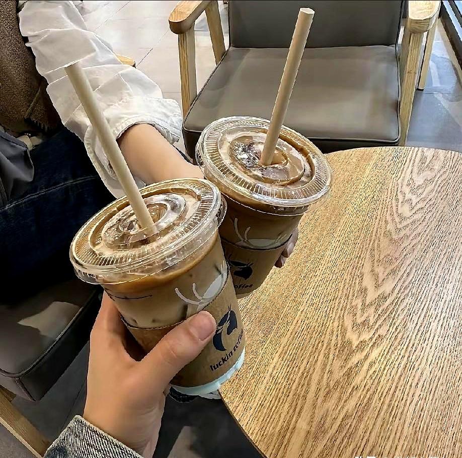 被自己最好闺蜜的“完美老公”私下撩了不下五次，这事儿搁谁身上能不崩溃？我最近真