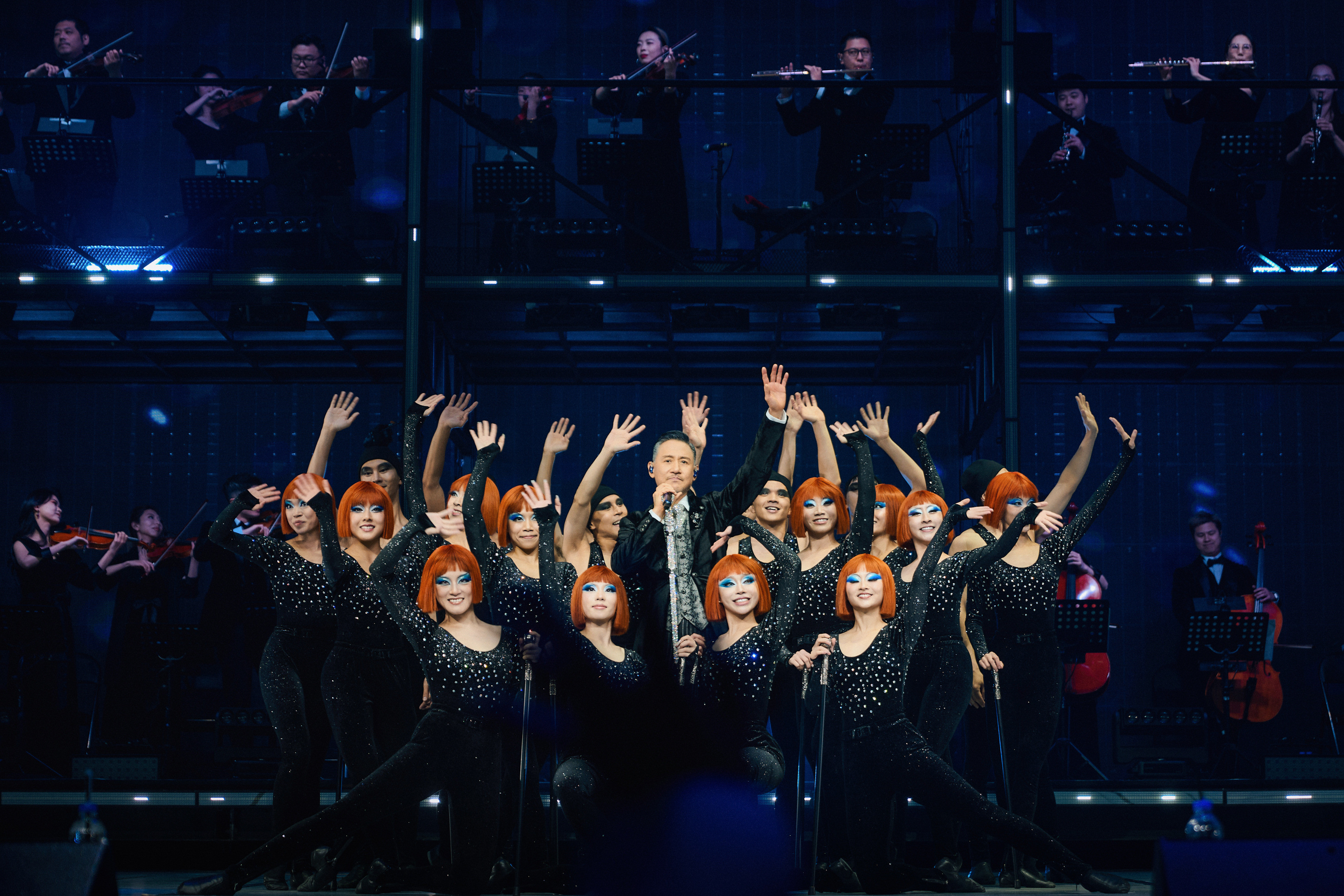 【张学友324场巡演创纪录】张学友罕见谈两个女儿历经2年7个月演出324场，《