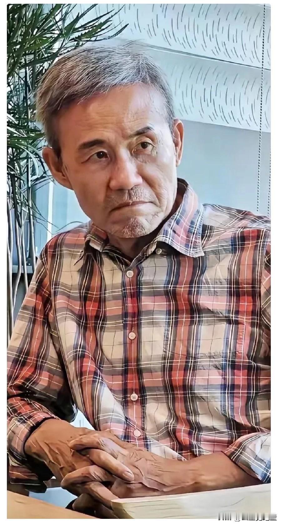 老王危矣！据说田贵族的社媒删除了所有与老王的合影照片，注意是删除不是屏蔽哦！尽管