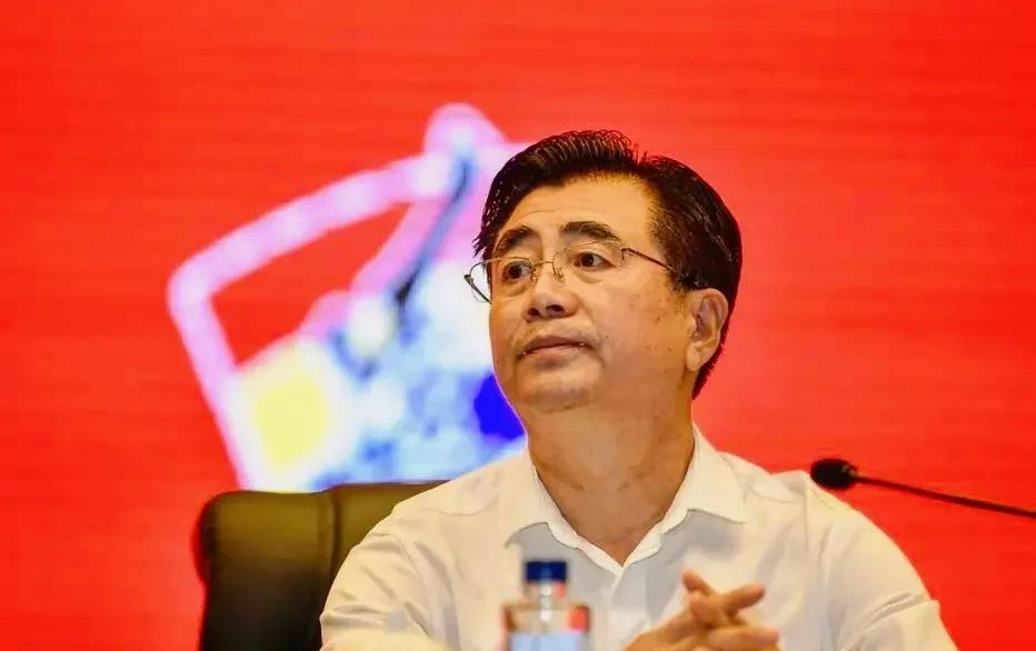 国足已没多少商业价值，老板们不投资，球迷买账也没用！足协投入重金引入AI系统，