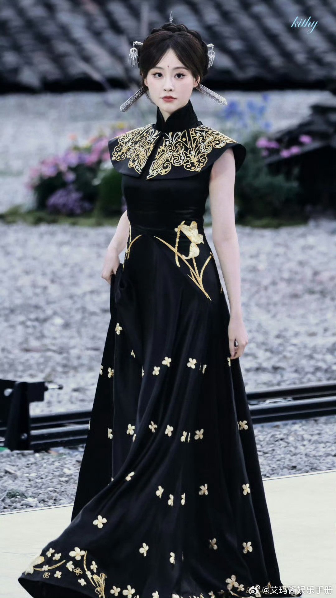 虞书欣祝绪丹是不是真的掰了？这次活动都没有合照哦