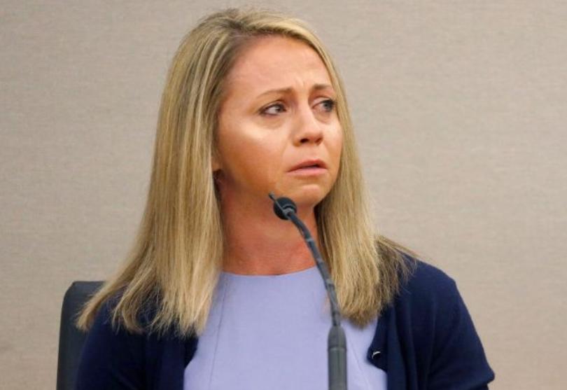 离谱到家！美国达拉斯女警认错楼层，把四楼当成自家三楼，推门撞见26岁黑人男子