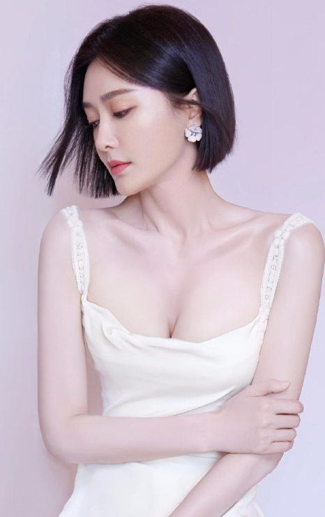 秦岚可以做手机屏保的美照