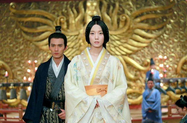 公元前91年，汉武帝将自己的皇后卫子夫打入冷宫，冷笑着告诉她一个消息，竟使卫子夫