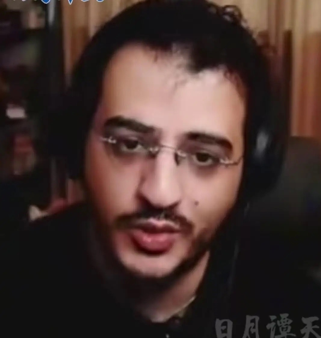 伊朗小伙一句话，把台湾评论员苏恒说懵了。他说：“我超级羡慕台湾人，因为有大陆罩着