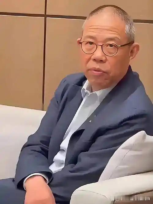 以为站队钟睒睒骂平台就是替天行道？别陷入非此即彼的流氓逻辑了！人民日报把话说透了