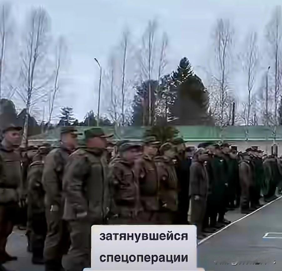 因为在短视频平台上俄罗斯士兵在乌克兰死伤的视频满天飞，莫斯科在过去一年与国防部签