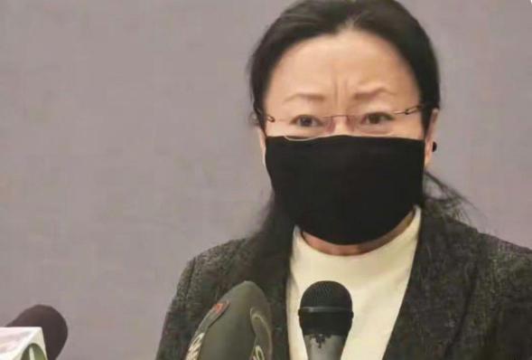 一位加拿大华裔妈妈EllenLin含泪讲述了一段令人心碎的经历，她10岁的女儿