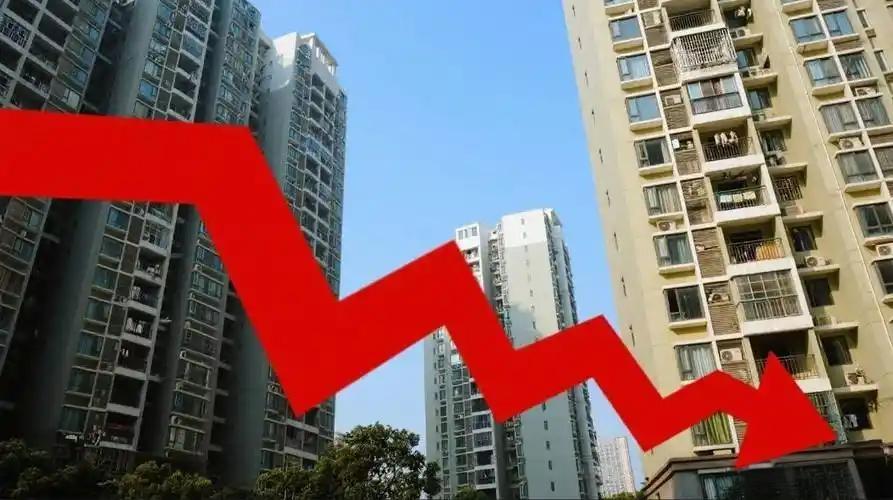 安徽合肥，女子一家3口挤在一室一厅的公寓里，她一咬牙，借了20万凑够100万，首