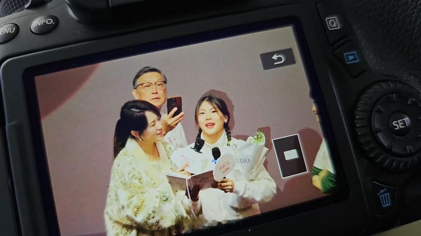 一任摄影师一生摄影师​​​