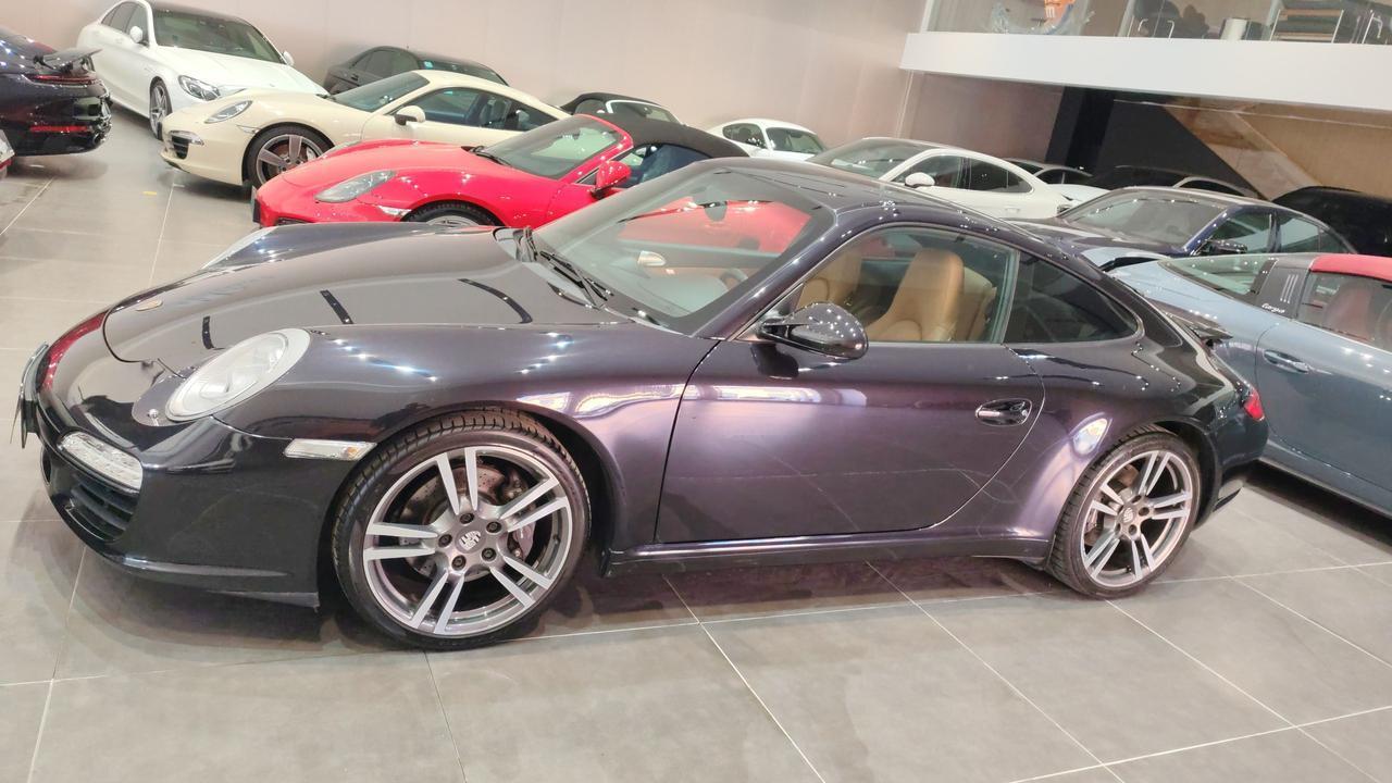 19万的保时捷911，能骗到夜店妹子吗？前两天验了一台911，10款卡雷拉3.