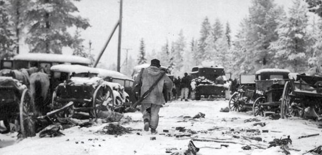 苏军为什么没有被德军耗尽人力？这么说吧，苏联其实是和德国一起死的，只不过苏联晚了