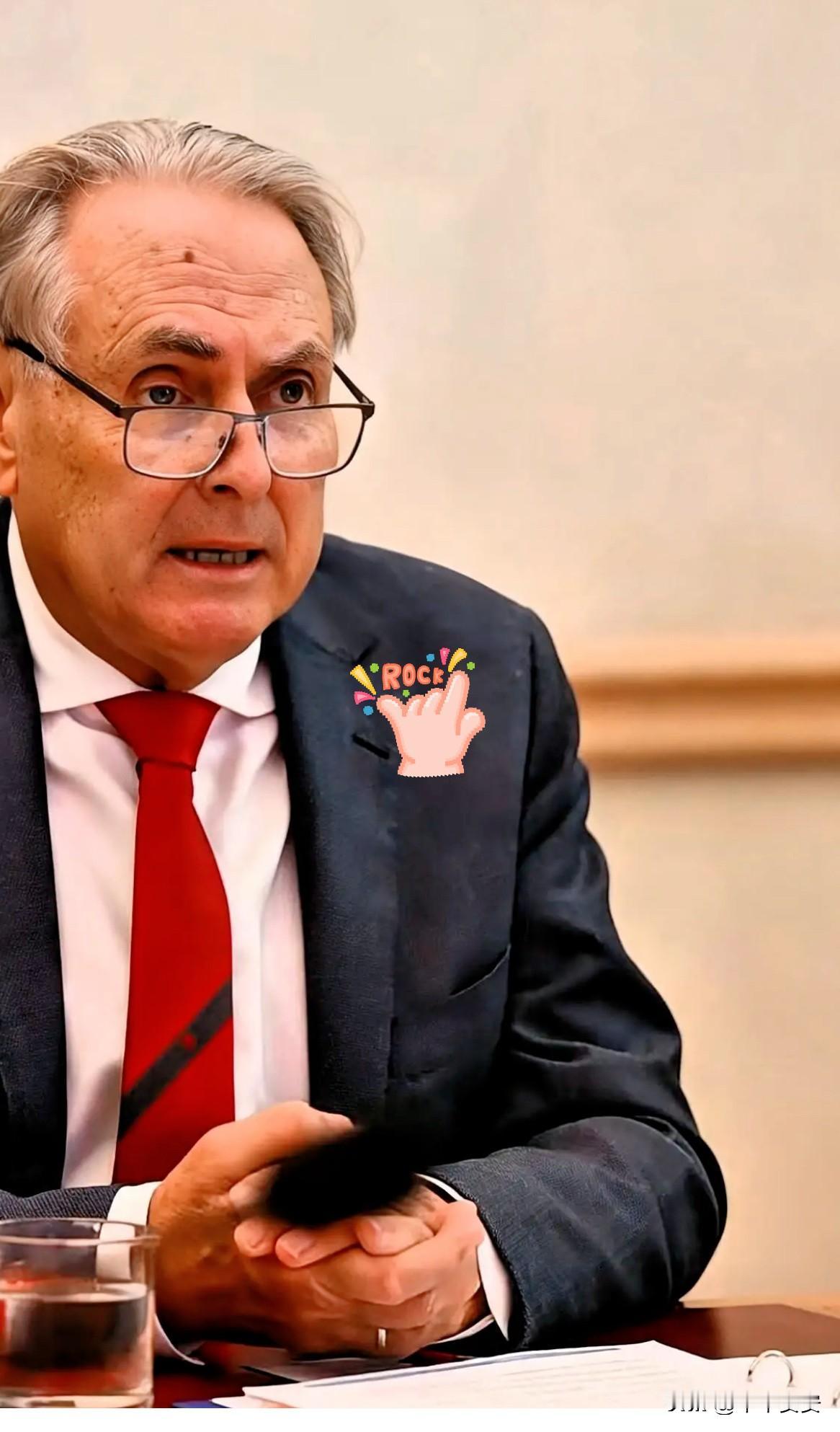 1月2日，澳大利亚贸易部长法雷尔对中方实施的牛肉进口保障措施表示“极度失望”，声