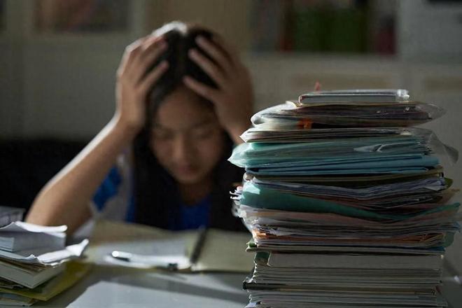“新型霸凌”正在校园悄悄蔓延，不容易察觉，但家长一定要注意！很多人对校园霸凌