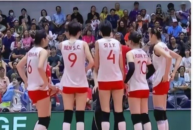 今天（8月12日）下午17：00点，亚洲东亚女排锦标赛：中国女排VS中国台北女排