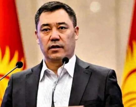 大家快来看这就挺有意思了，吉尔吉斯斯坦总统扎帕罗夫居然公开认亲，说自己流着汉朝