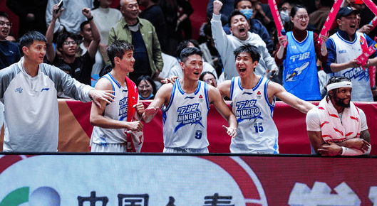 媒体人: 宁波进步是必然的&他们训练强度比去年上了一个级别