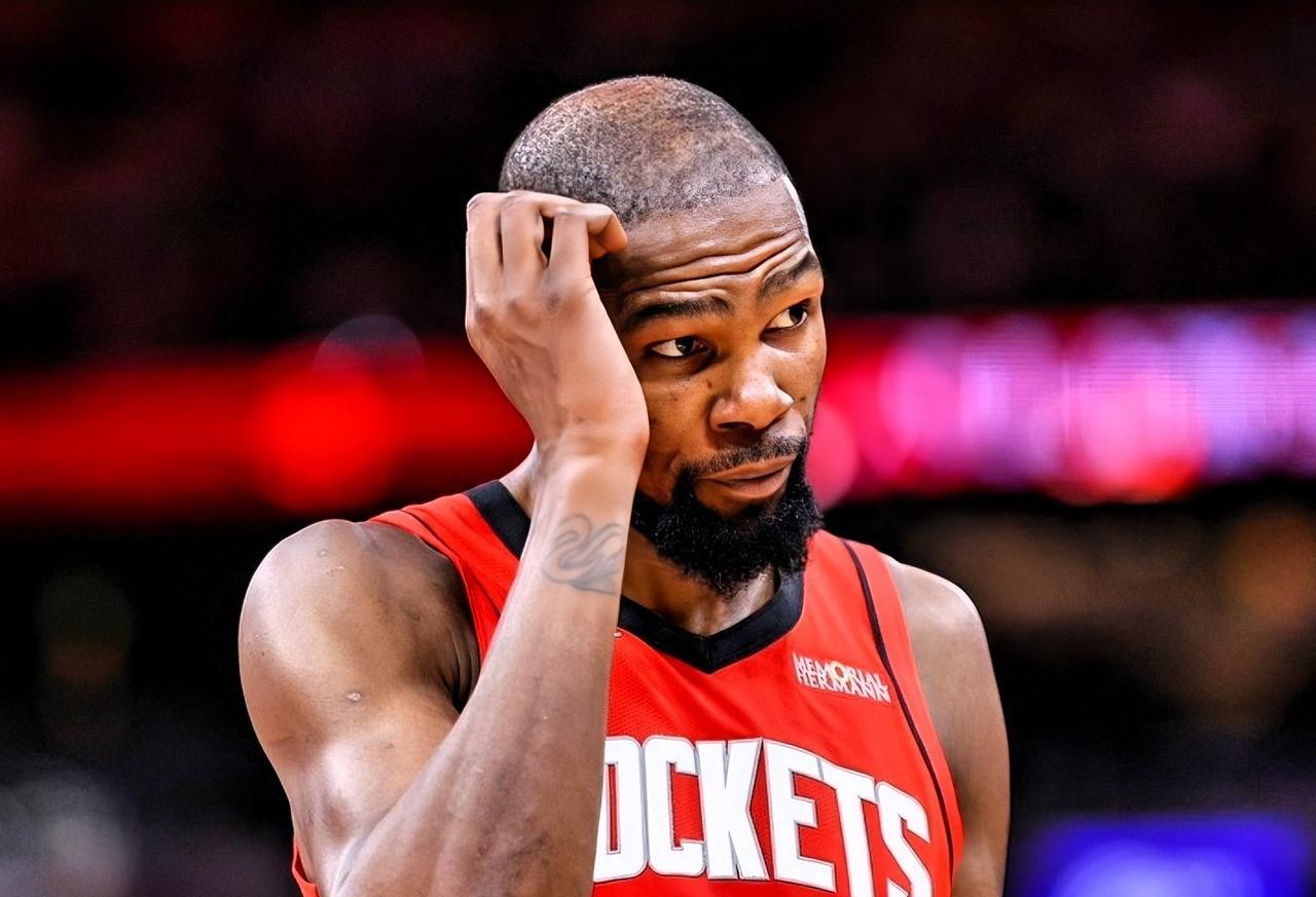 杜兰特真是一个球痴啊！近日，KD接受了媒体的采访，谈到了对于自己本赛季罚球命中