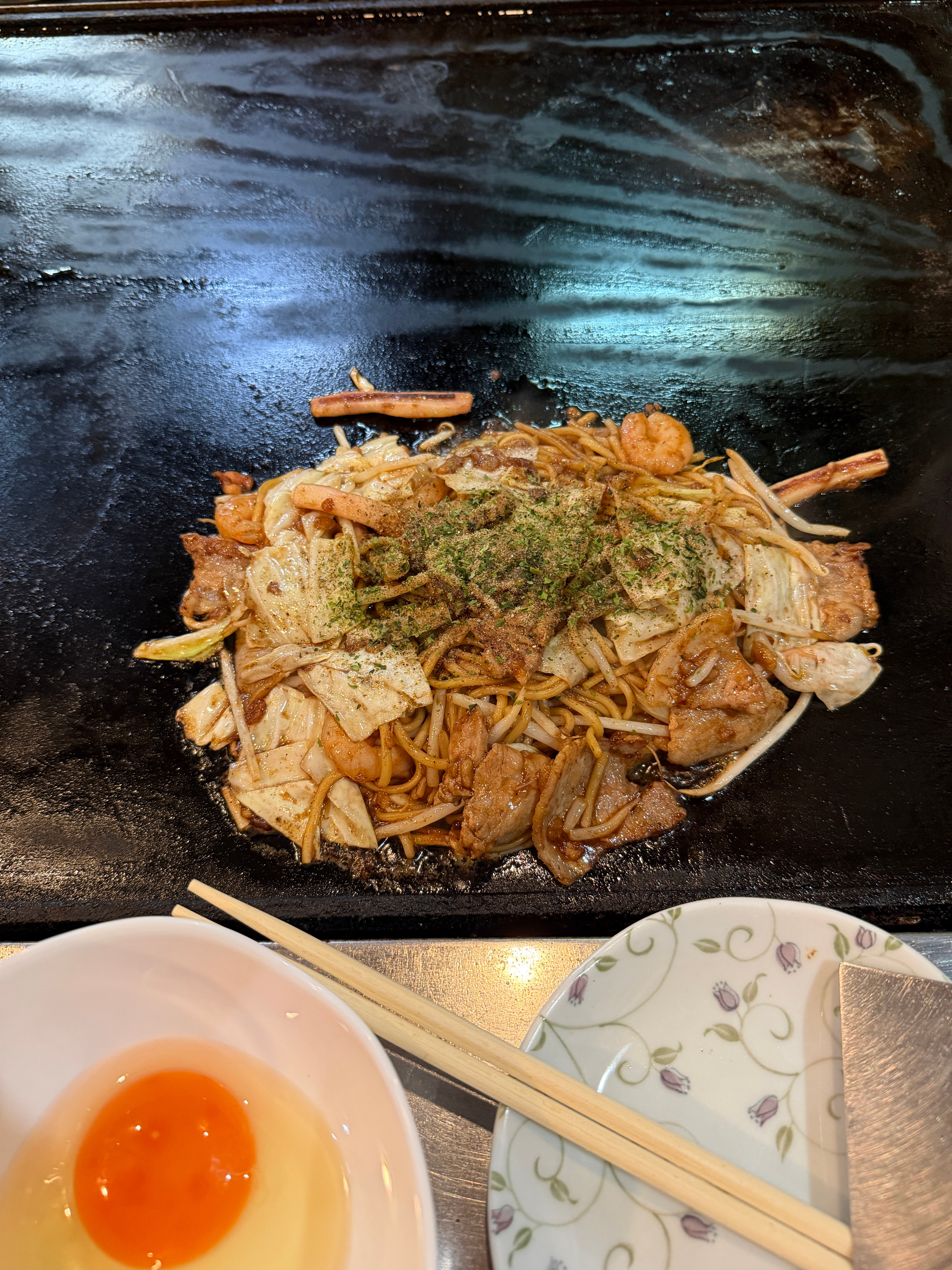 已经挂在店内最显眼的地方喽！​​​