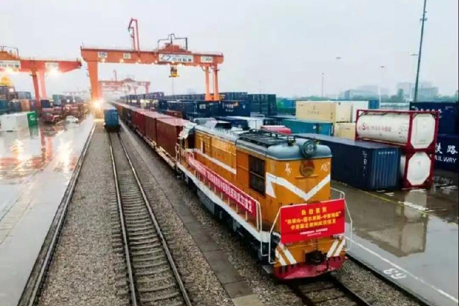 英媒:中国首次成中亚第一大贸易伙伴，俄罗斯影响力被蚕食！1月18日，路透社报