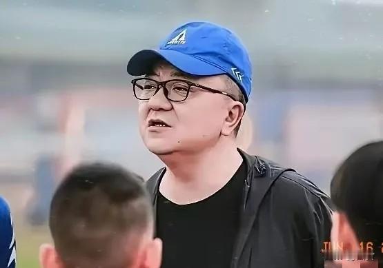 董路与孙臣曦家长反目事件始末：董路的小将孙臣曦，其家庭与董路及中国足球小将团队