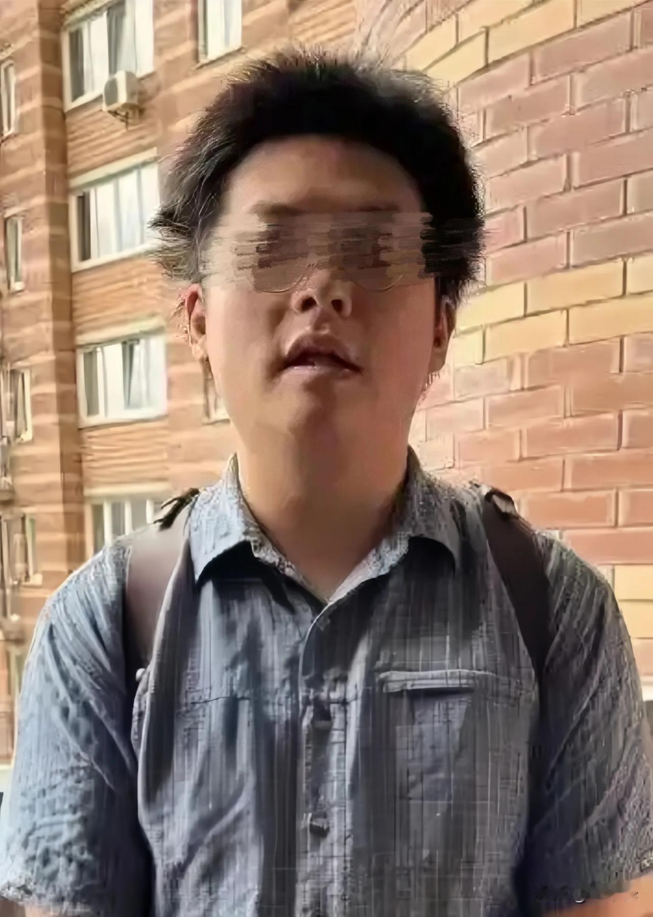 这几天，演员泽连斯基彻底输红了眼，不计后果碰瓷中国开启了豪赌模式！先是批准制