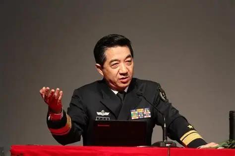 张召忠，真得谢谢你！你可真是位有远见的预言家！2015年你就说过：就算美国什么都