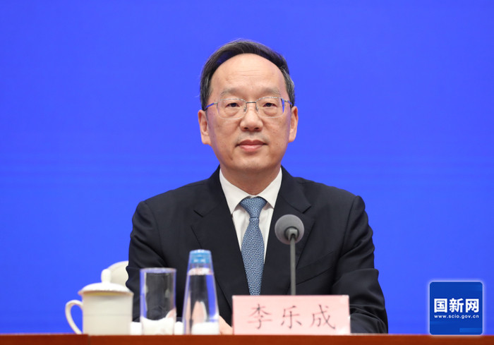 工信部部长谈新能源汽车等行业非理性竞争: 将依法依规治理, 强化行业自律