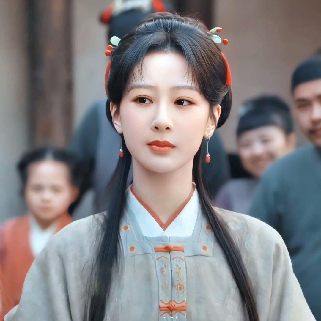 杨紫李祯一番大女主杨紫李祯，聪慧淡然，手段果敢，长路漫漫，她无惧冒险，带领李墨