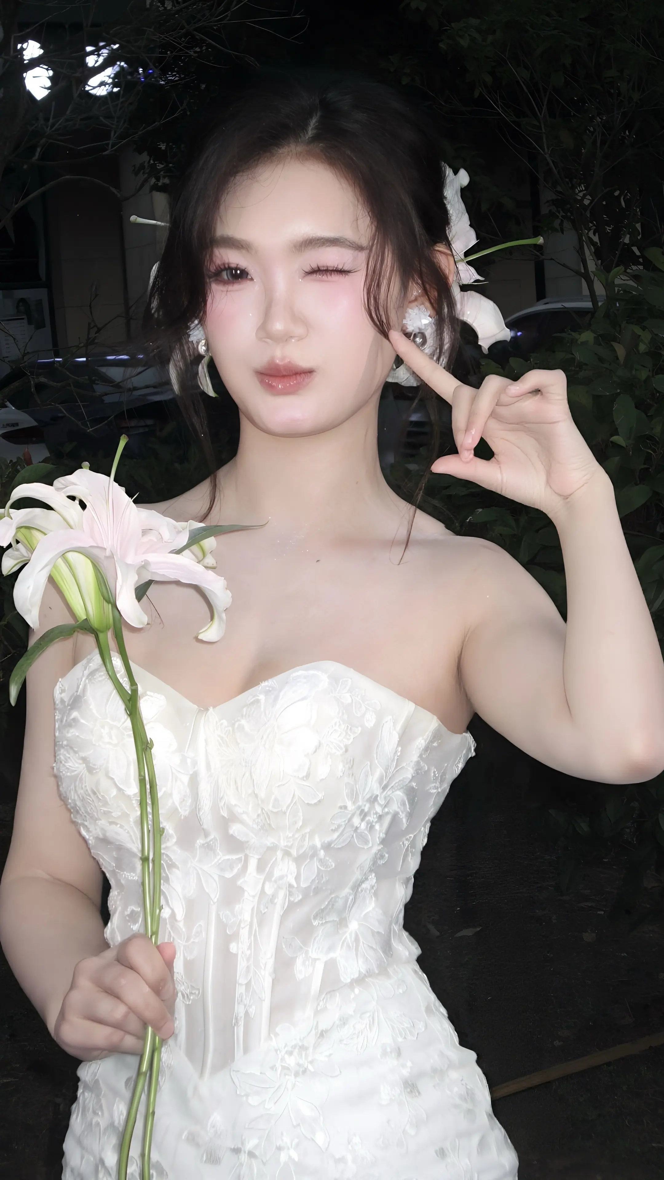 穿上鱼尾就能变成美人鱼吗🧜‍♀️