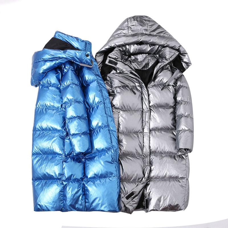 你有没有发现，刚洗过的羽绒服，里面的羽绒会结成一坨一坨的毛团，根本弄不平整，既不