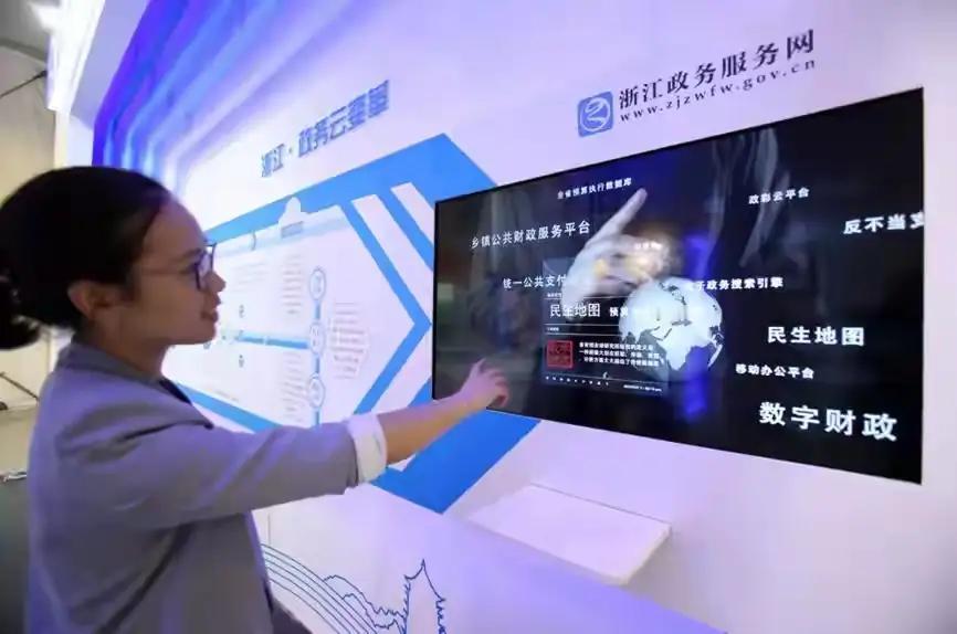 中国永远不会倒闭的10家企业：第一：国家电网第二：中国移动第三：中国联通