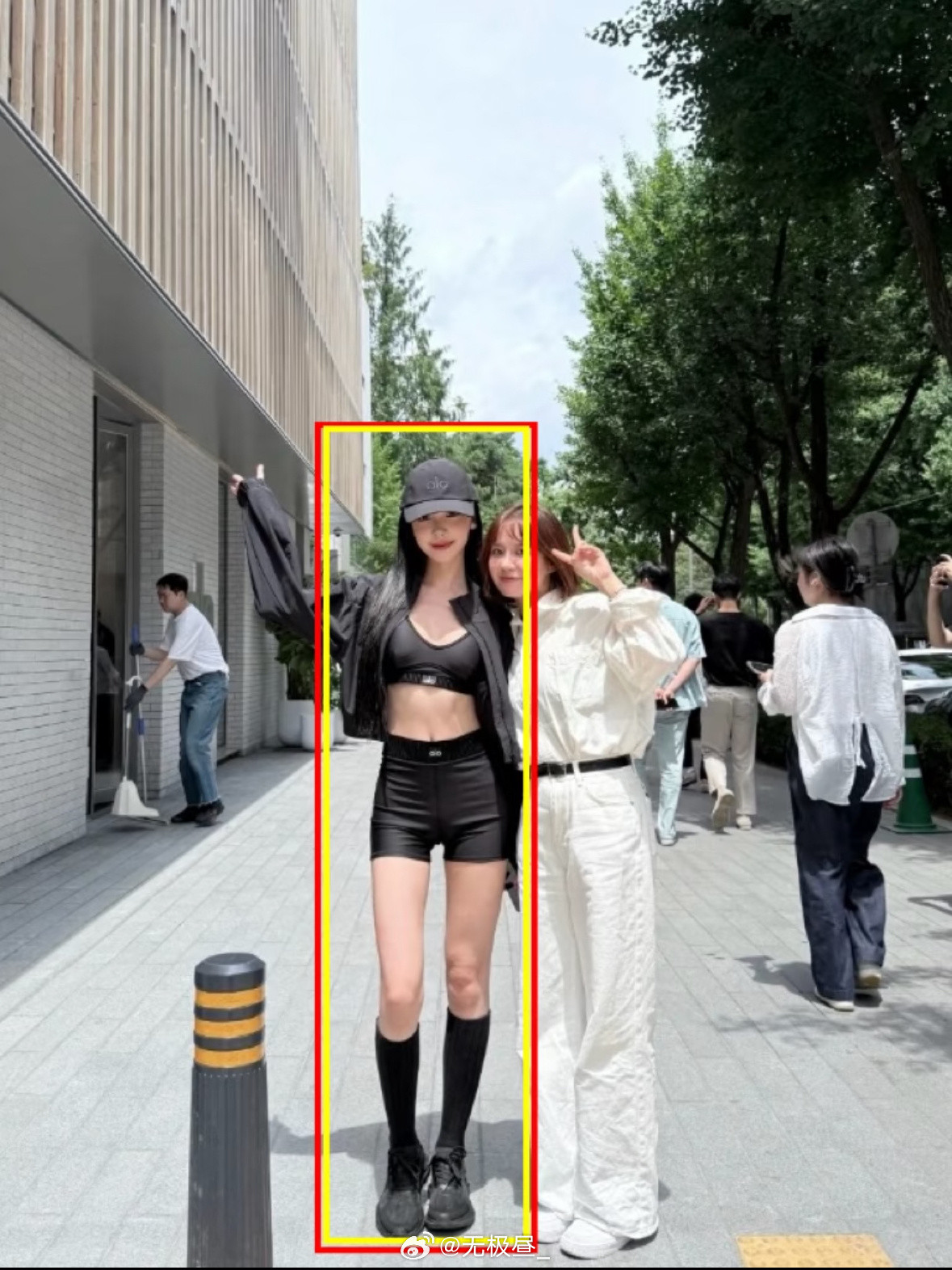 谁懂，易梦玲这逆天比例….​​​