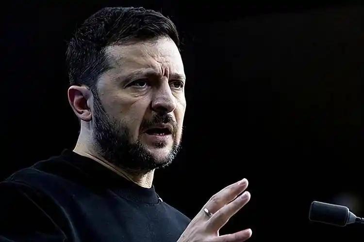 疯魔边缘试探！泽连斯基索要核弹藏险恶用心，西欧这下彻底骑虎难下。塔斯社曝光