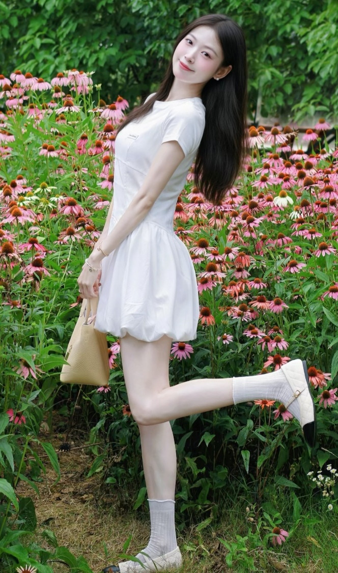 花开年年人不同