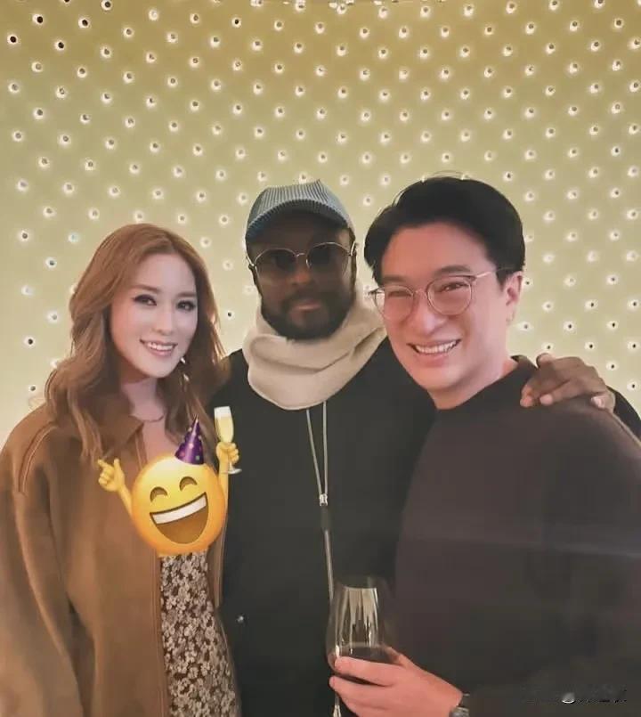 网友们为什么不喜欢李家诚，说他花心不好，甚至同情徐子淇呢，还说李家诚就是那种人。