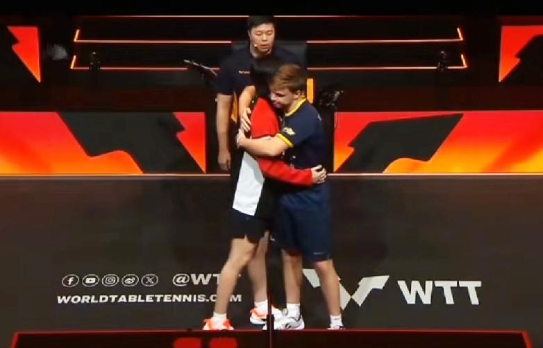 突发突发，王楚钦退出半决赛，现在最高兴的莫过于张本智和了。就在刚刚男单半