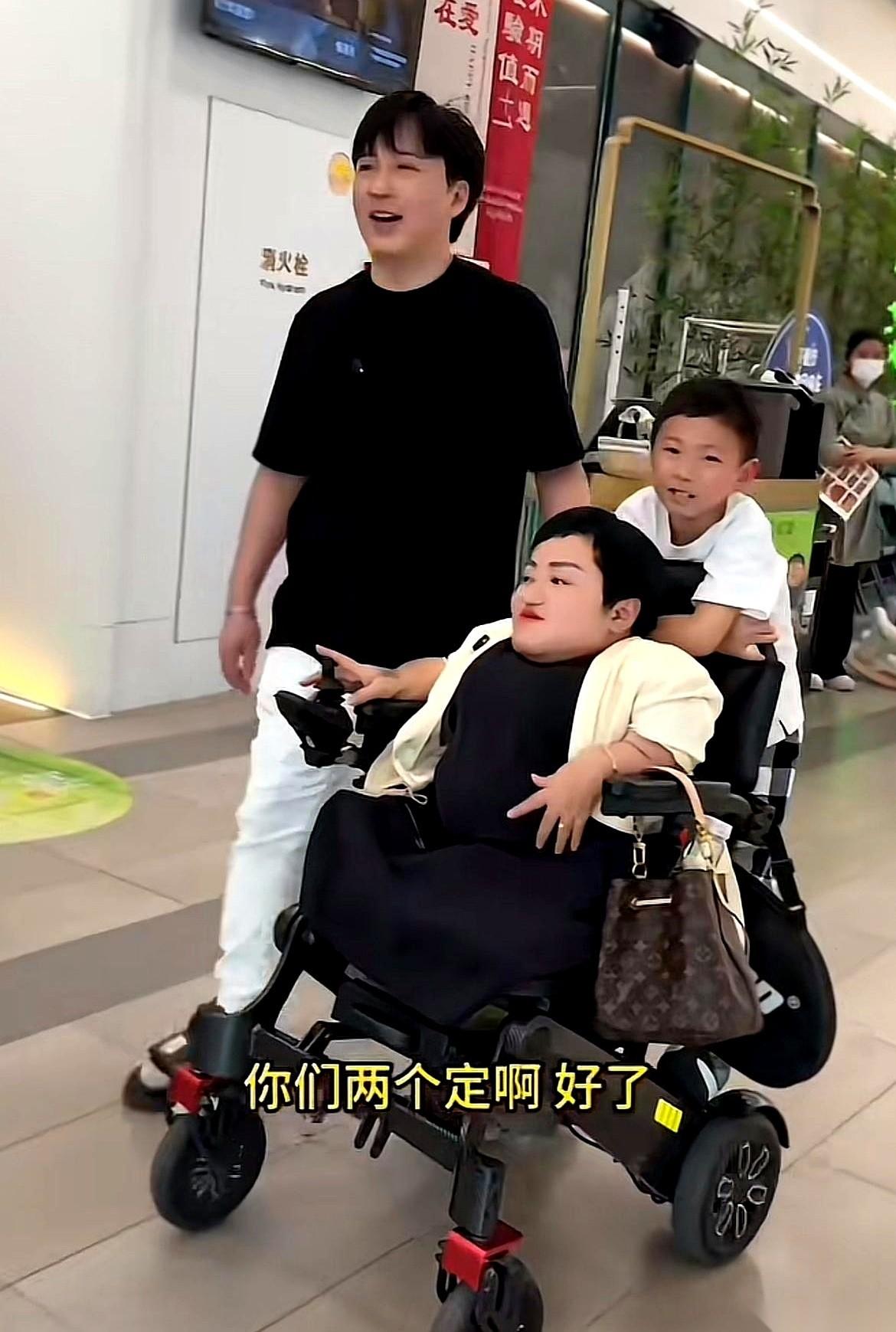 男人啊，骨子里是不是都想要个儿子？大双就是，对着他家小宝说：给你生个弟弟跟你玩