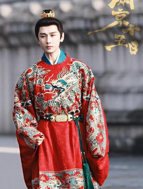 终于知道，成毅为什么要和欢瑞解约了。你看他解约前，欢瑞都干了什么，就知道成毅