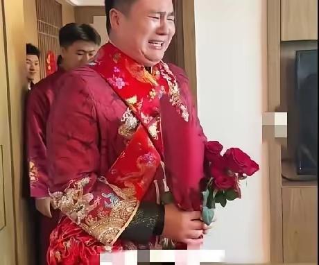 谁懂啊！陕西韩城这场接亲，新郎的眼泪直接看哭全网！电梯里从一楼到十楼的几分钟，竟