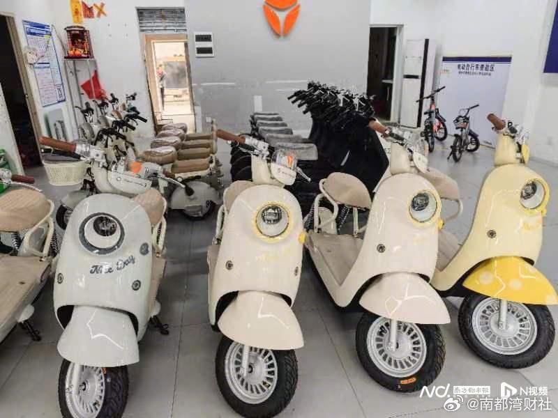#新国标电动自行车供货吃紧#【旧国标电动自行车禁售首日：部分门店仍面临新国标车缺