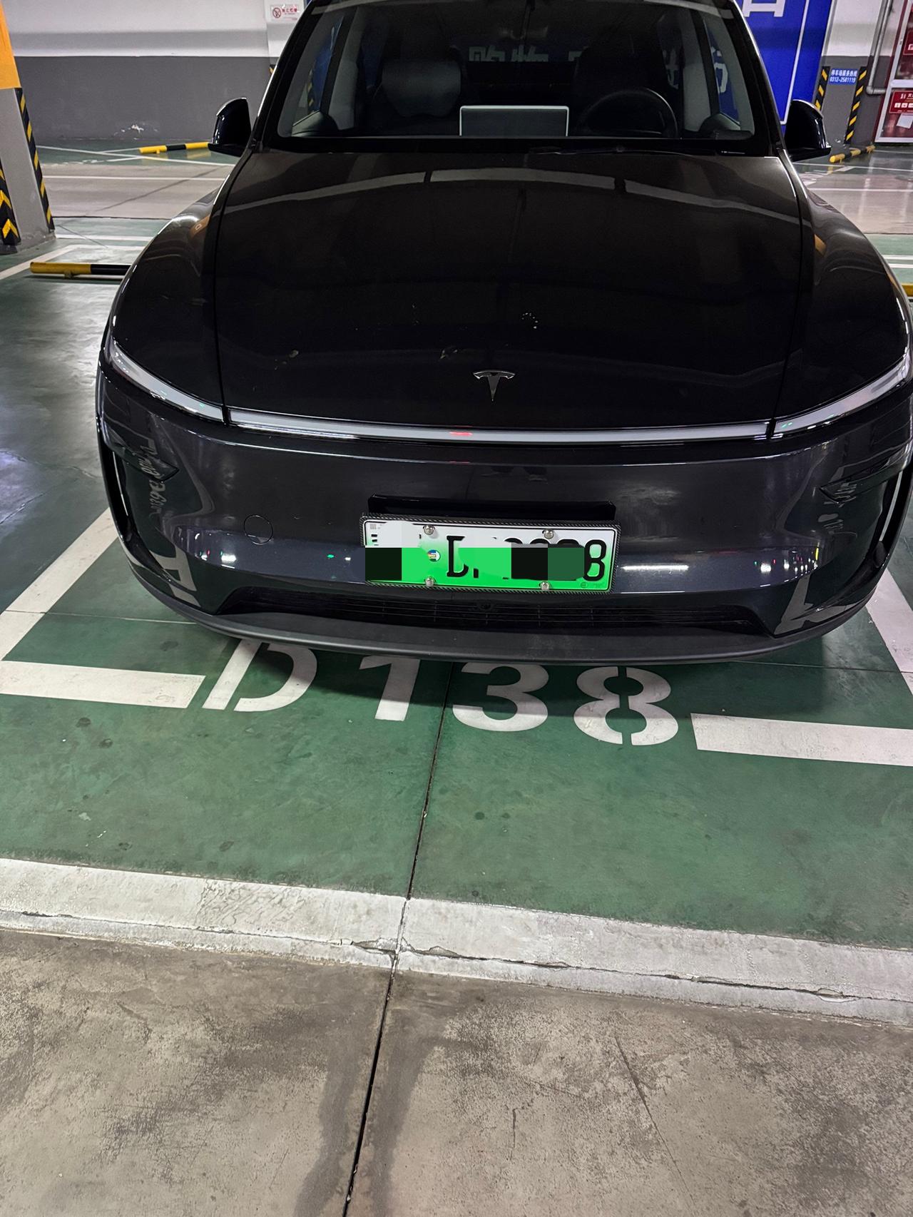 别再搞错了！特斯拉单踏板和踩刹车，根本不是一回事很多刚开电车的朋友，都会误以