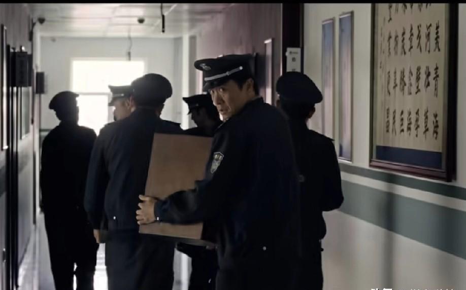 《生命树》里最细思极恐的，不是凶杀案，而是孟耀辉的心机。他不是凶手，却比凶手更