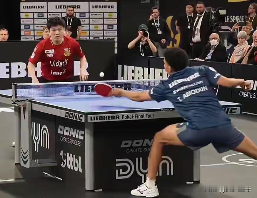 德国传来樊振东好消息：萨尔布吕肯3-1淘汰奥克森豪森，晋级德国杯决赛！达