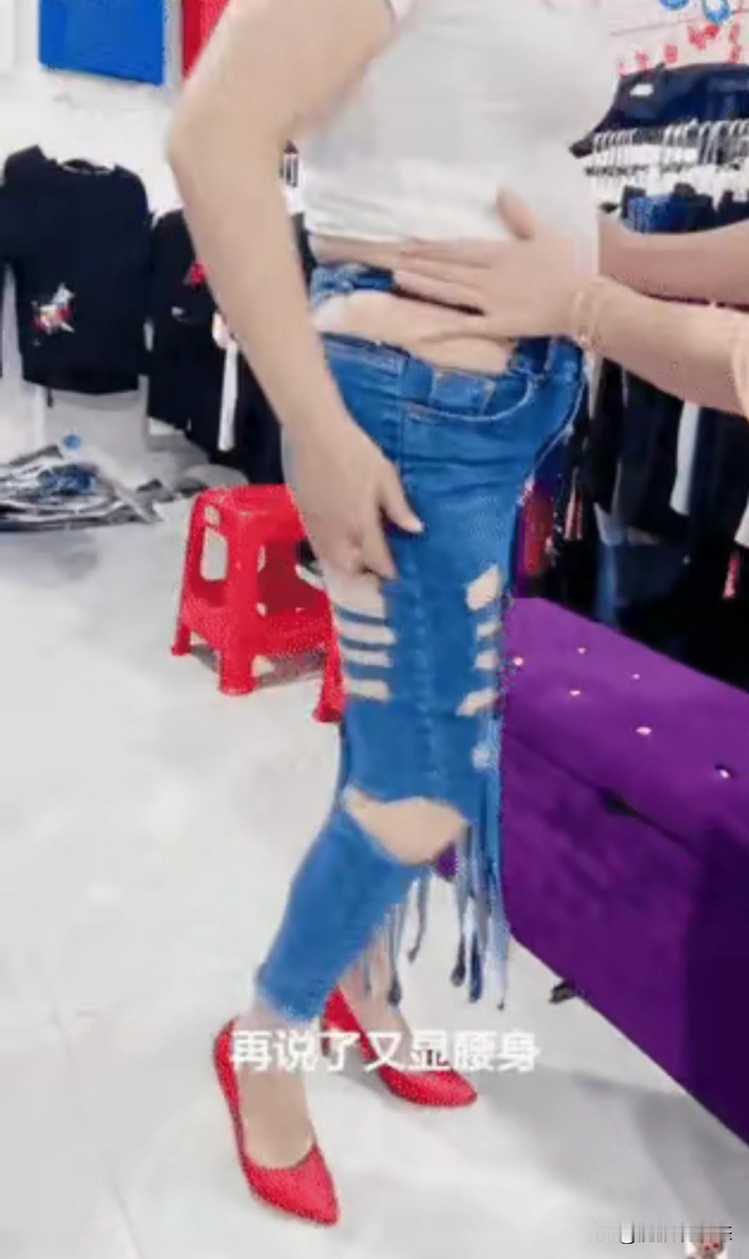 真的看不懂了！以前的人虽然穷，可一旦发现衣服上有破洞，会立马打个补丁补上，没人