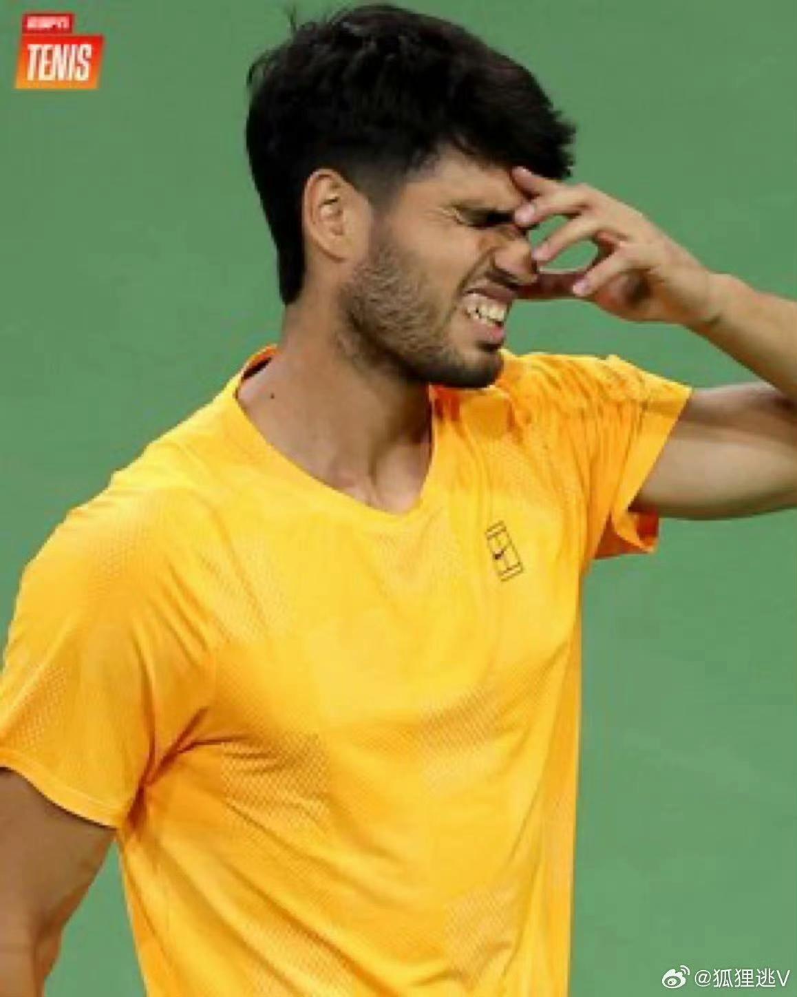 阿卡的弟弟赢了，他自己却输了。“阳光双赛”都没有“辛卡决”了，那么辛纳会有“阳光