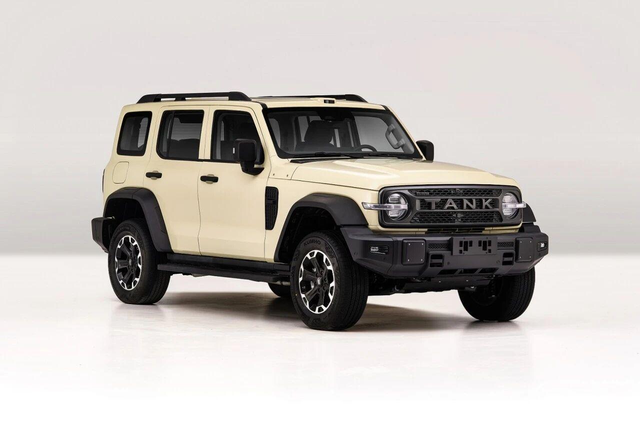 新坦克300带激光雷达，插混打头阵曾经被丰田越野车支配的青藏线和川西地区，如今都