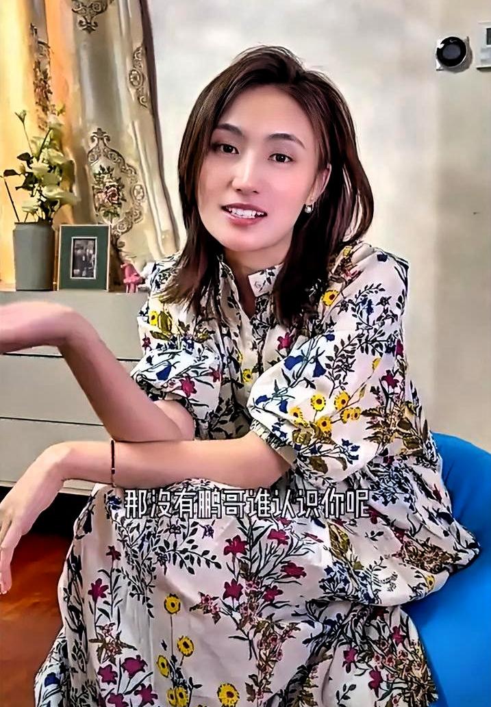 全网催李亚鹏和海哈金喜复婚，她回应了：没复婚，但更好了。“我们都是夏夏的父母